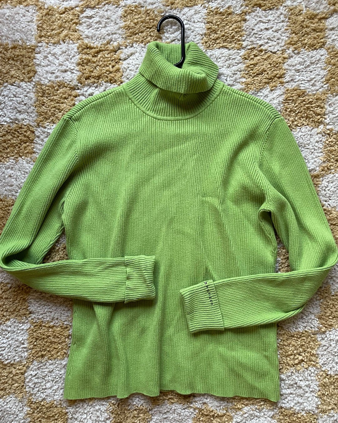 L - Vintage Lime Green Turtleneck Sweater
