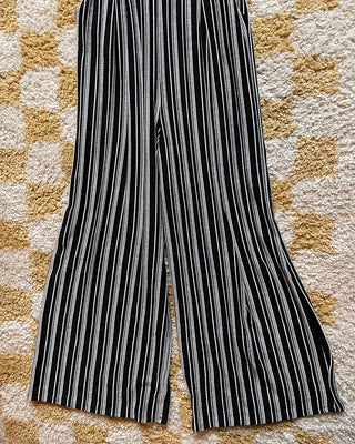 S - Knit Striped Spagetti Strapped Jumper